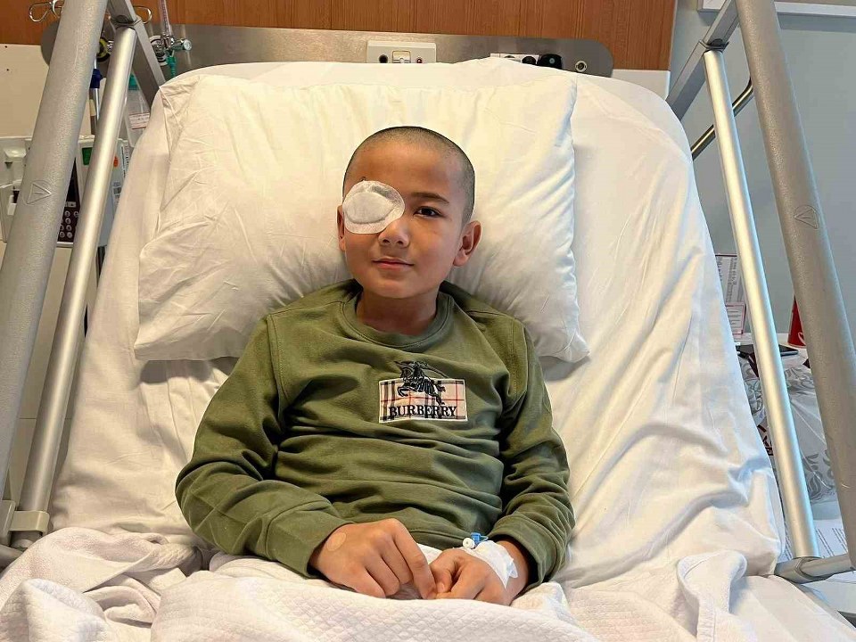 Beynine mermi saplanan çocuk hasta Memorial’daki “nöronavigasyon” teknolojili operasyonla sağlığına kavuştu