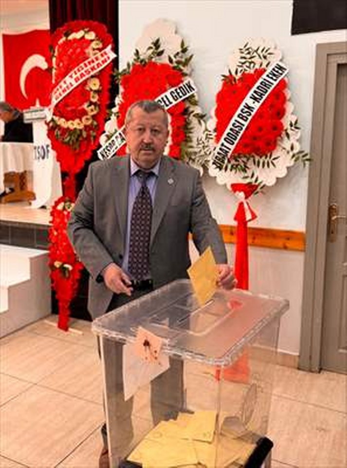 Tosya Şoförler Esnaf Odası Başkanlığına yeniden Ahmet Baş seçildi