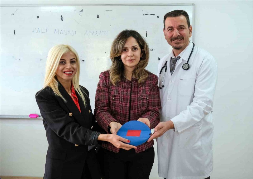 Hitit Üniversitesi’nde geliştirilen “kalp masajı aparatı” patent aldı