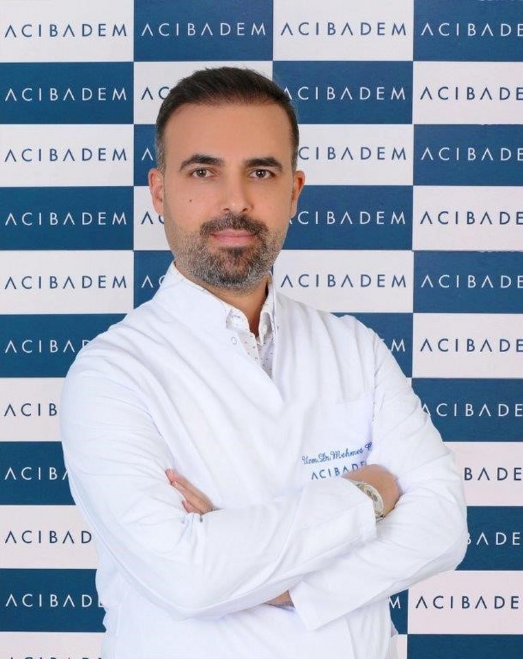 Uzmandan boyun fıtığı uyarısı: “Başı öne eğince omuzlara 30 kilogram yük biniyor”