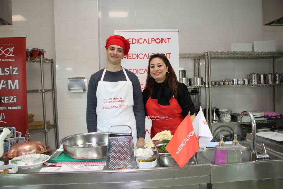 Özel öğrenciler “Birlikte pişirdik, birlikte başardık” etikliğinde buluştu