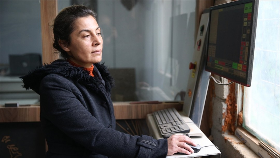 Devlet desteğiyle mobilya atölyesi kuran kadın girişimci işini büyütmenin hayalini kuruyor