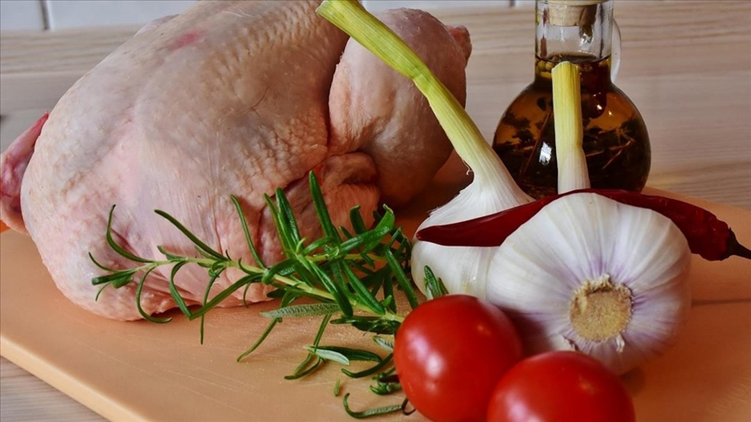 Tavuk eti üretimi Aralık 2025’te aylık yüzde 8,6, yıllık yüzde 7,1 arttı