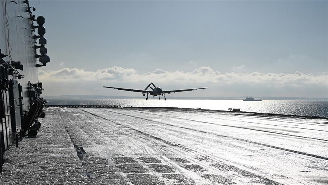 Bayraktar TB3 SİHA’dan NATO tatbikatında gövde gösterisi
