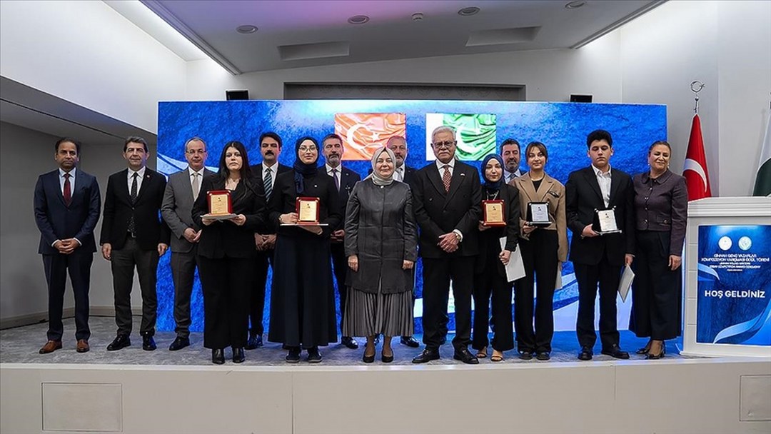 Cinnah Genç Yazarlar Kompozisyon Yarışması ödül töreni yapıldı