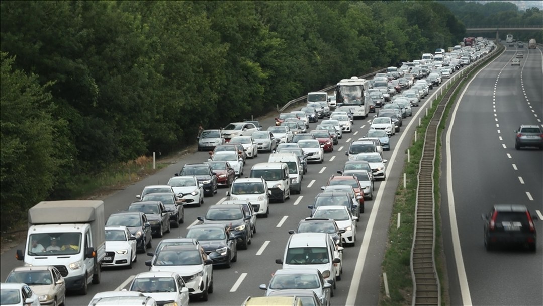 Trafiğe ocakta 144 bin 620 aracın kaydı yapıldı