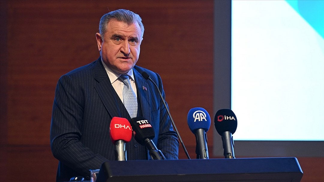 Bakan Bak, “GENÇ2030” projesini tanıttı