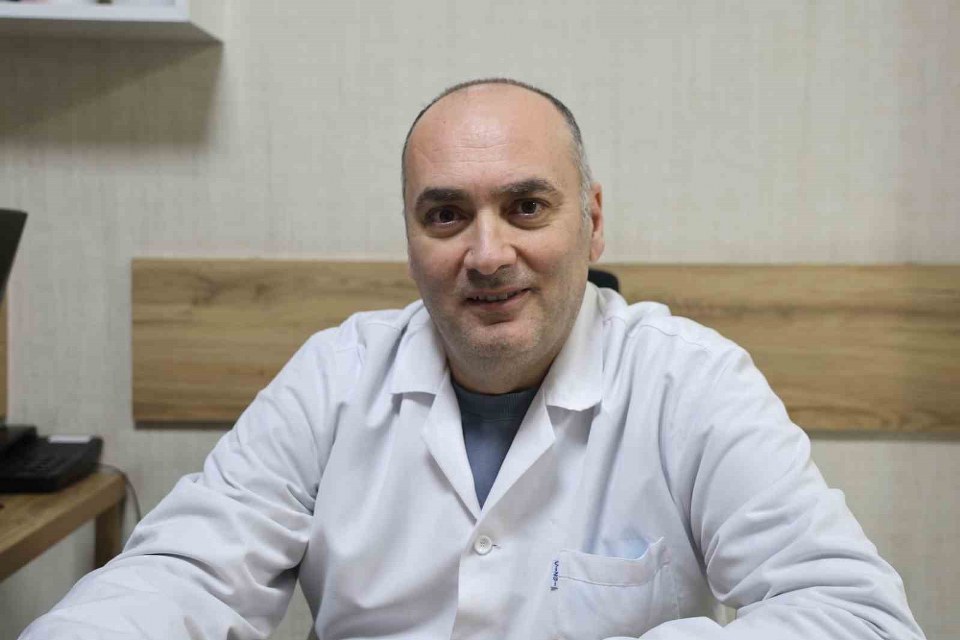 Op. Dr. Baysal: “Özellikle gençlerde son 5 yılda rektum kanseri 4 kat, kalın bağırsak kanseri 2 kat daha fazla görülmeye başlanmıştır”