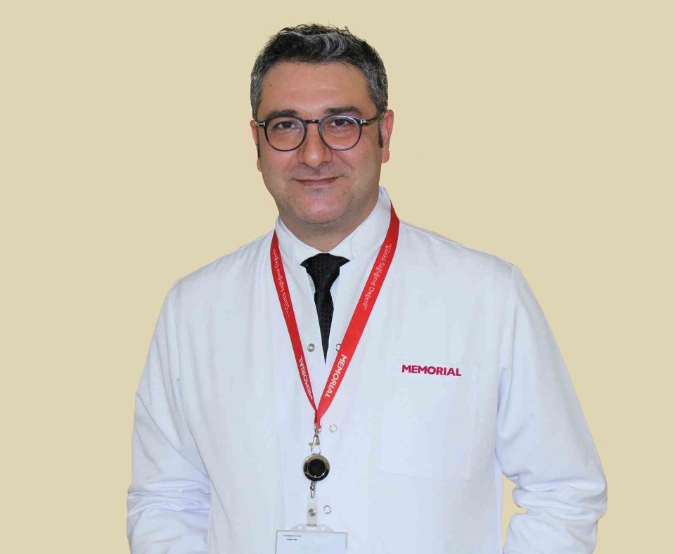 Uzm. Dr. Ümit Çakmak: “Böbrekler bozulana kadar belirti vermiyor düzenli kontrol hayat kurtarıyor”