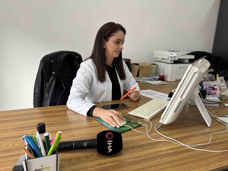 Diyetisyen Taşkesen: “Mutlaka 3 öğün beslenmeye dikkat ediyoruz”