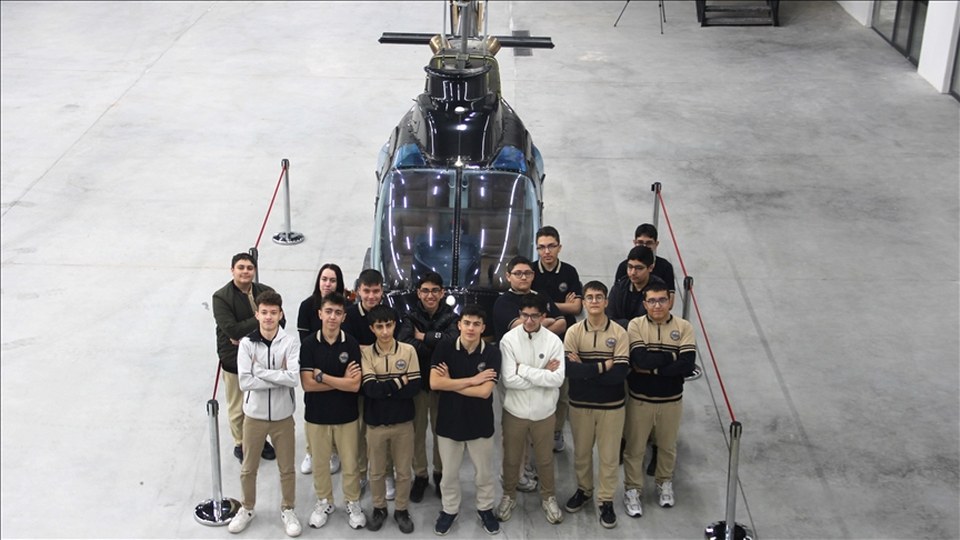 Lise öğrencileri TUSAŞ’ın desteğiyle havacılık sektörüne hazırlanıyor