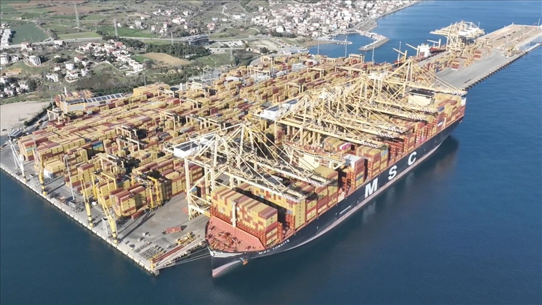 Asyaport’ta Gemi Elektrik Besleme Tesisi’yle 5 bin ton karbondioksit emisyonu önlendi