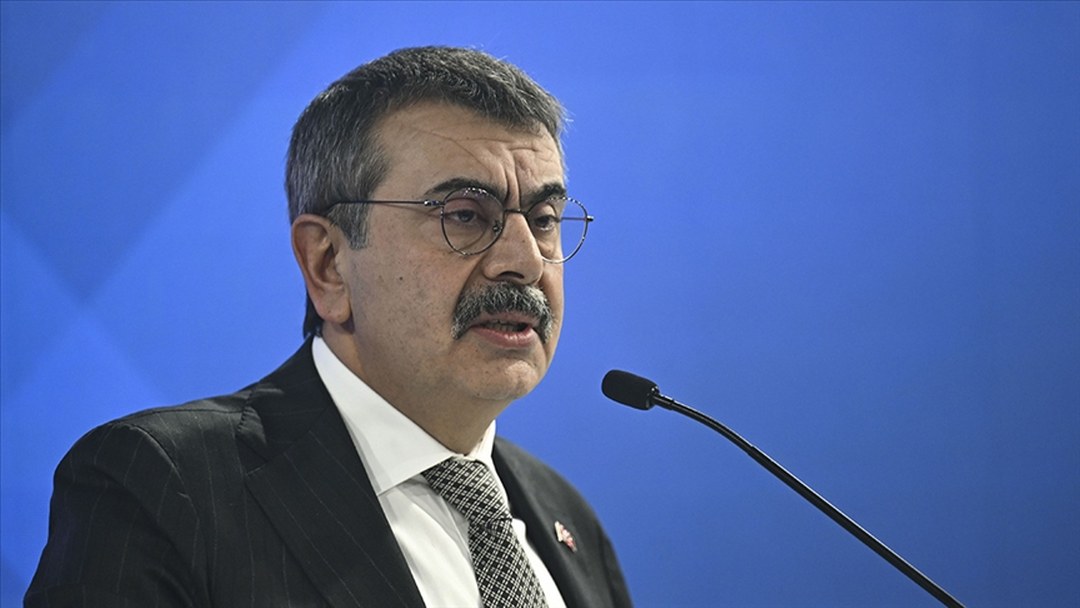 Milli Eğitim Bakanı Tekin: Ara tatilleri kaldırmıyoruz