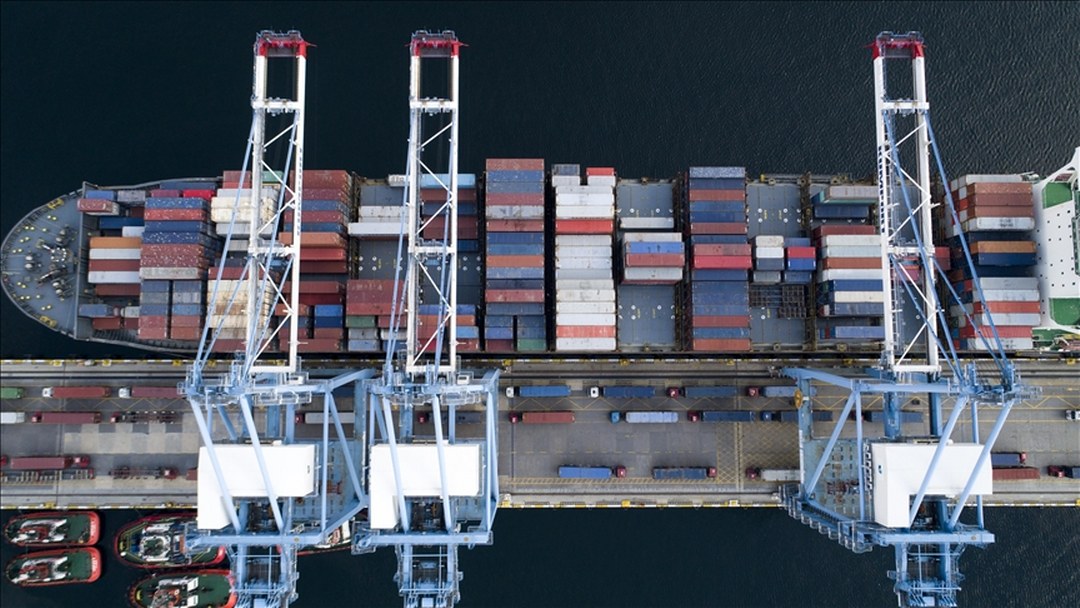 İran’ın Hürmüz Boğazı’nı kapatmasıyla bölge ülkeleri alternatif ihracat yolu arayışında