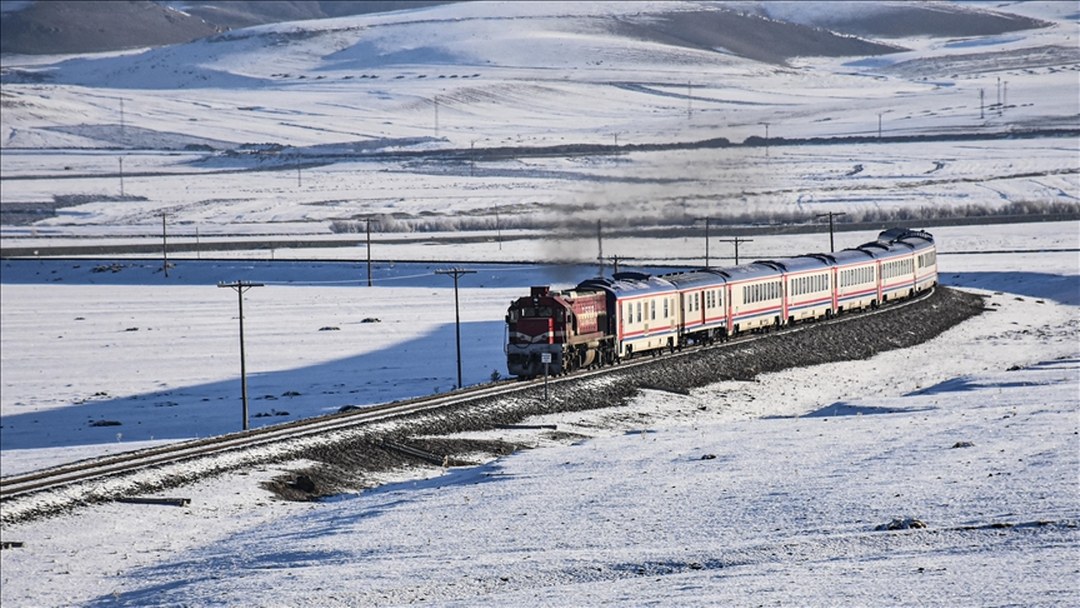 Turistik Doğu Ekspresi 10 binden fazla yolcuya hizmet vererek sezonu tamamladı