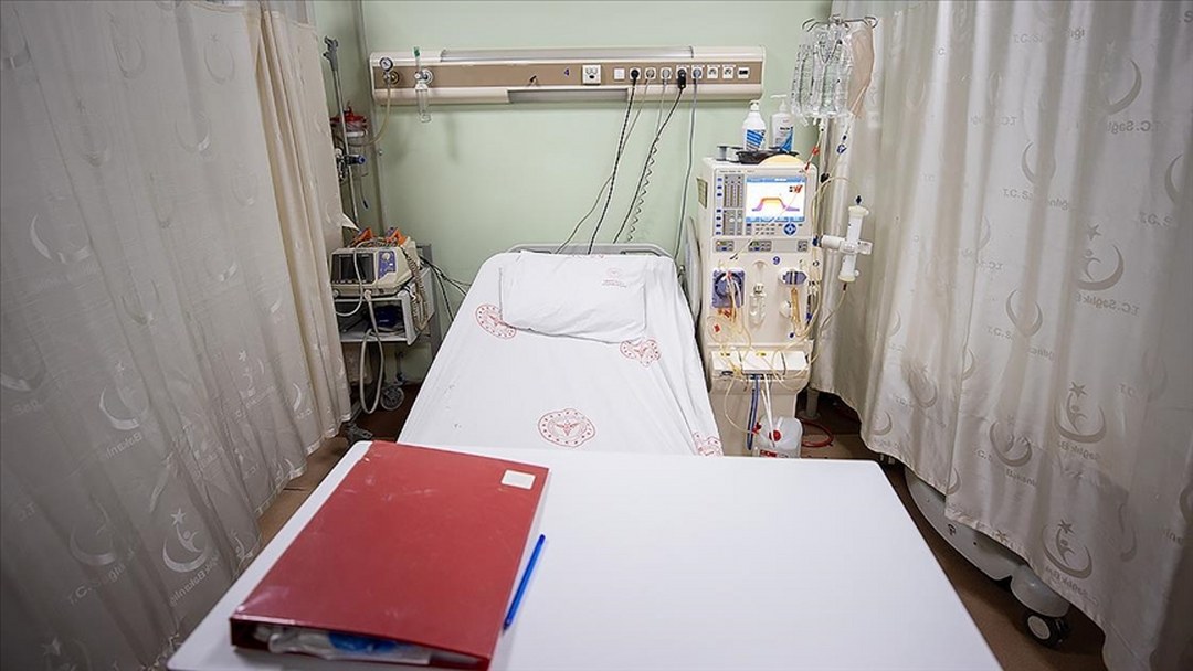 Böbrek hastalıklarında taş ağrısı “erken uyarı sistemi” olarak görülüyor