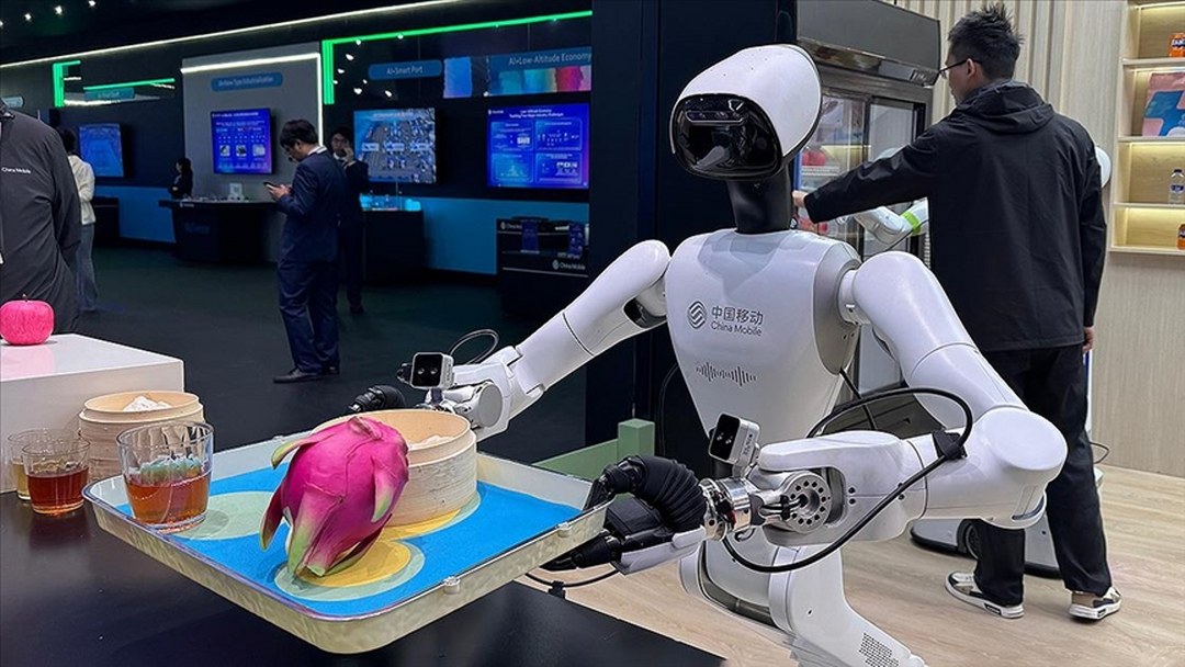 Mobil Dünya Kongresi’nde yapay zekalı “Metal Yaka” sahaya iniyor