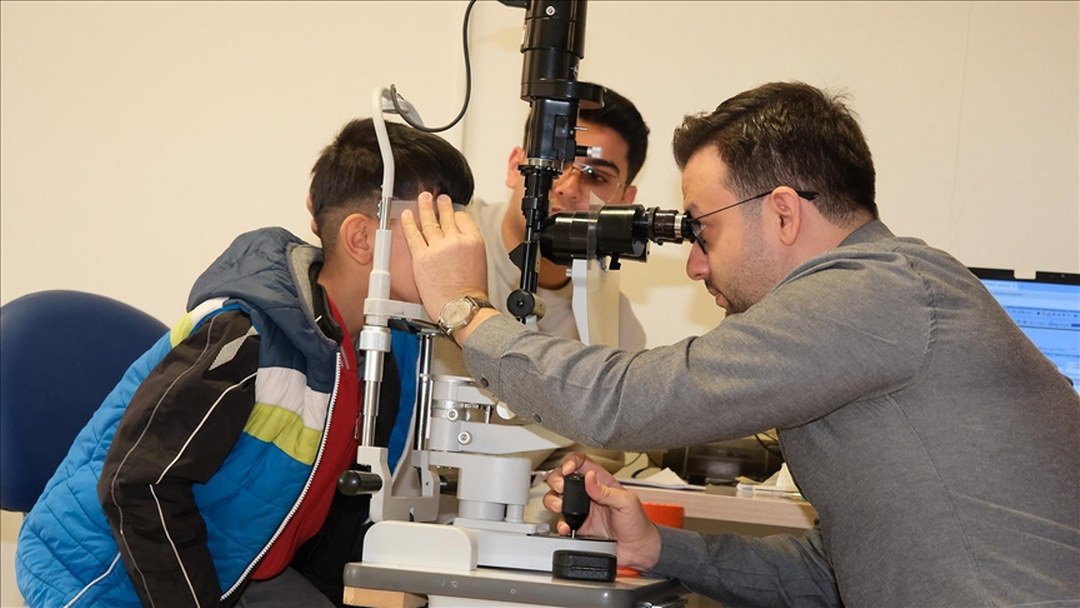 Yozgat’ta göz taraması yapılan 400 ilkokul öğrencisinin 100’ünde astigmat tespit edildi