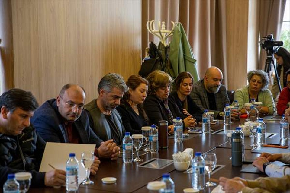 Kartalkaya’daki otel yangınında yakınlarını kaybedenler buluştu