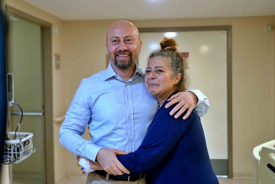 Bağırsağı kangrene gidiyordu, kapalı ameliyatla kurtarıldı: “Bir gün geç kalsam bugün burada olmayacaktım”