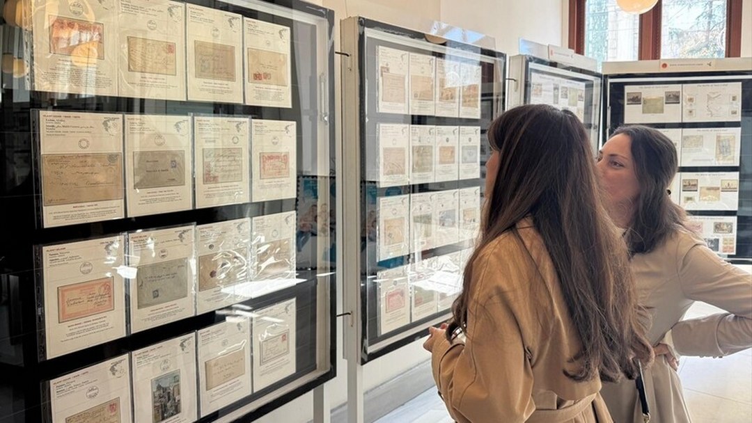 “Osmanlı Posta Tarihi” sergisi, Beyoğlu tarihi PTT binasında açıldı