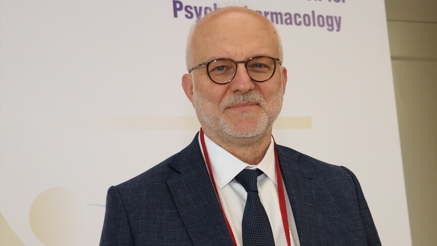 “Kaygı bozukluğuyla mücadelede ilaçtan önce yaşam tarzı değişikliği” önerisi