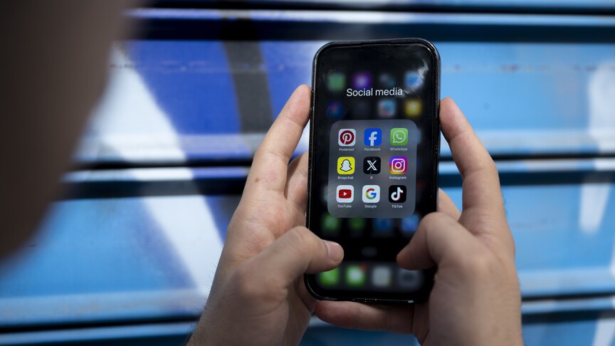 Avrupa’da çocukların korunmasına yönelik sosyal medya kısıtlamaları yaygınlaşıyor