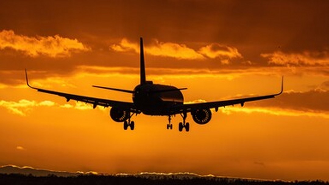 İran’dan savaş sonrası bazı ülkelere uçak seferleri yeniden başladı