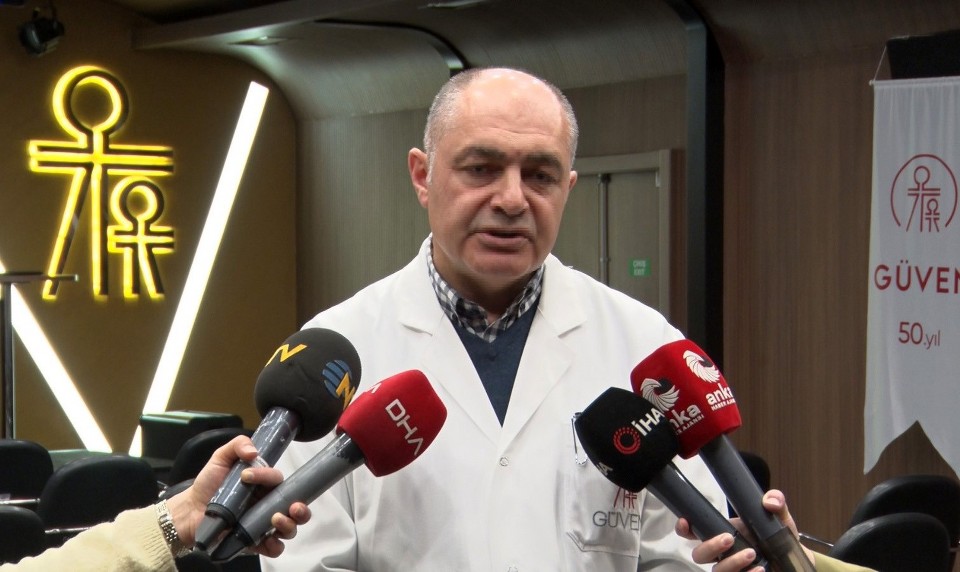 Dünyada bir ilk: Güven Hastanesi yapay zeka destekli mobil MR sistemini ameliyatta kullanıma sundu