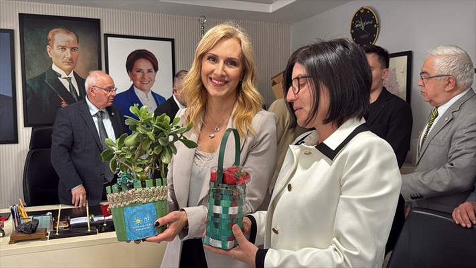 İYİ Parti Genel Başkan Yardımcısı Sayan, Zonguldak’ta partililerle buluştu