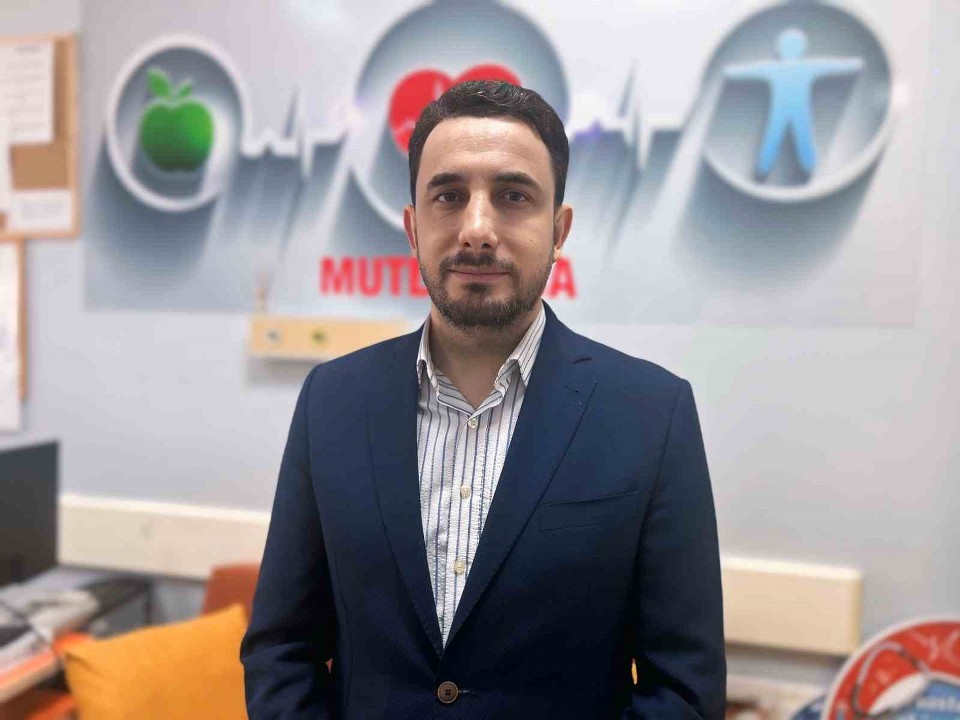 Prof. Dr. Çelik: “Obezite artık kozmetik bir sorun değil kronik bir hastalıktır”