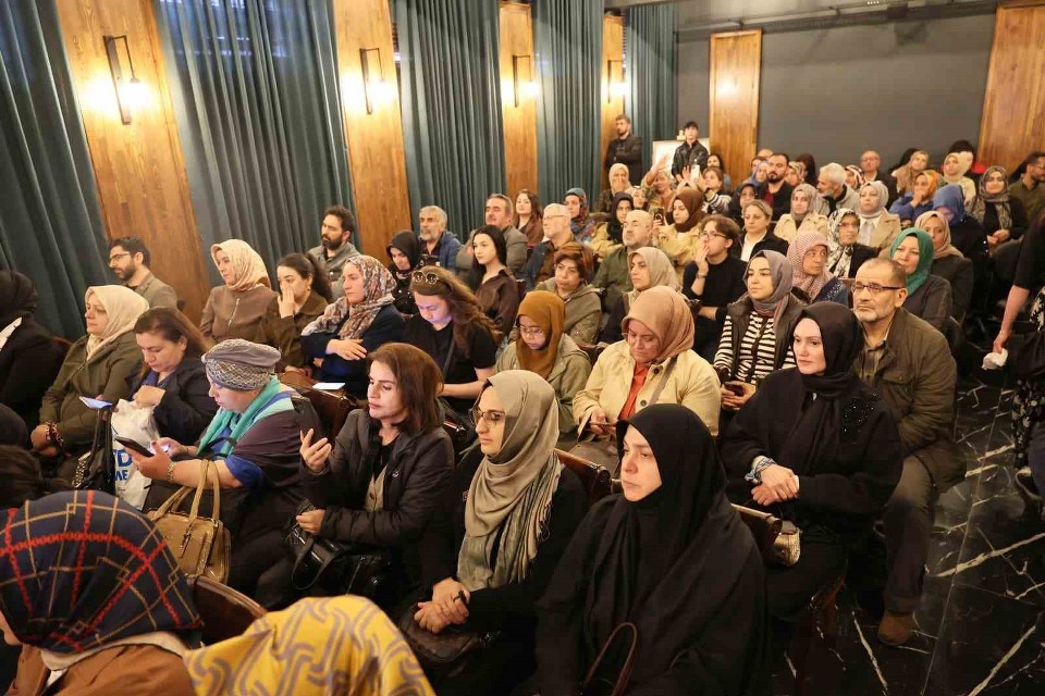Sanat Melikgazi’de hat sanatının incelikleri konuşuldu