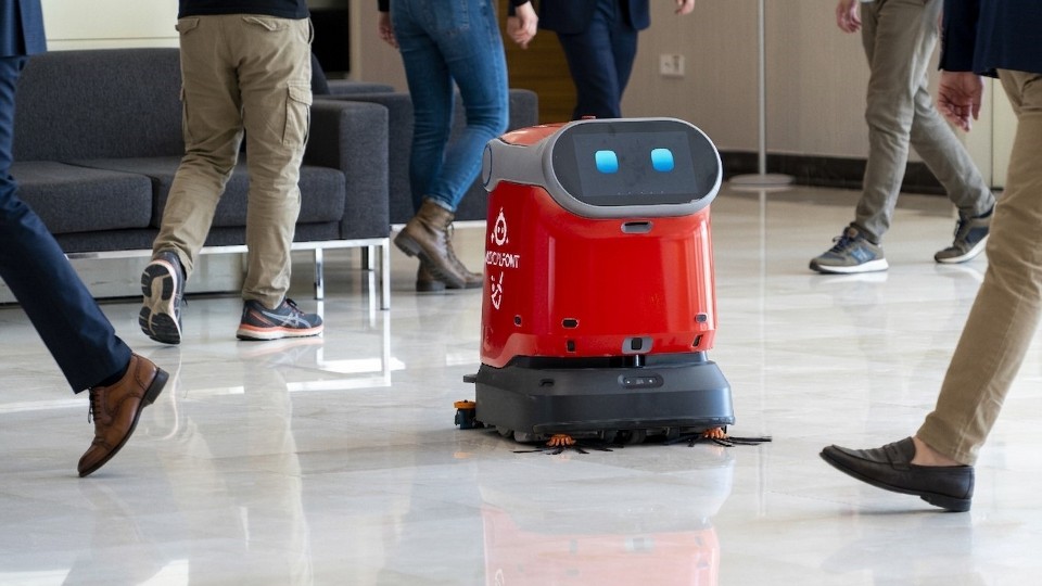 Medical Point’te robotlar iş başında