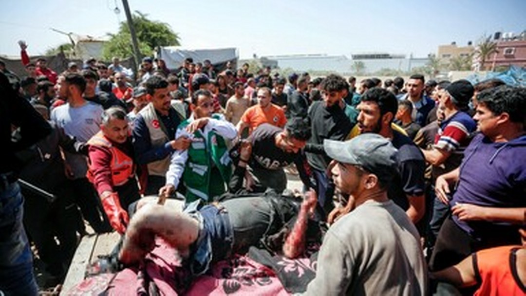 Gazze’de 37 hasta ve yaralı İsrail kısıtlamaları altındaki Refah Sınır Kapısı’ndan tahliye edildi