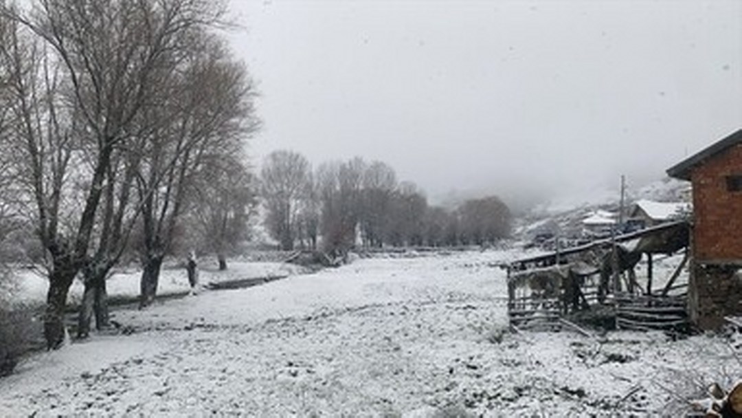 Bazı illerde kar etkili oldu