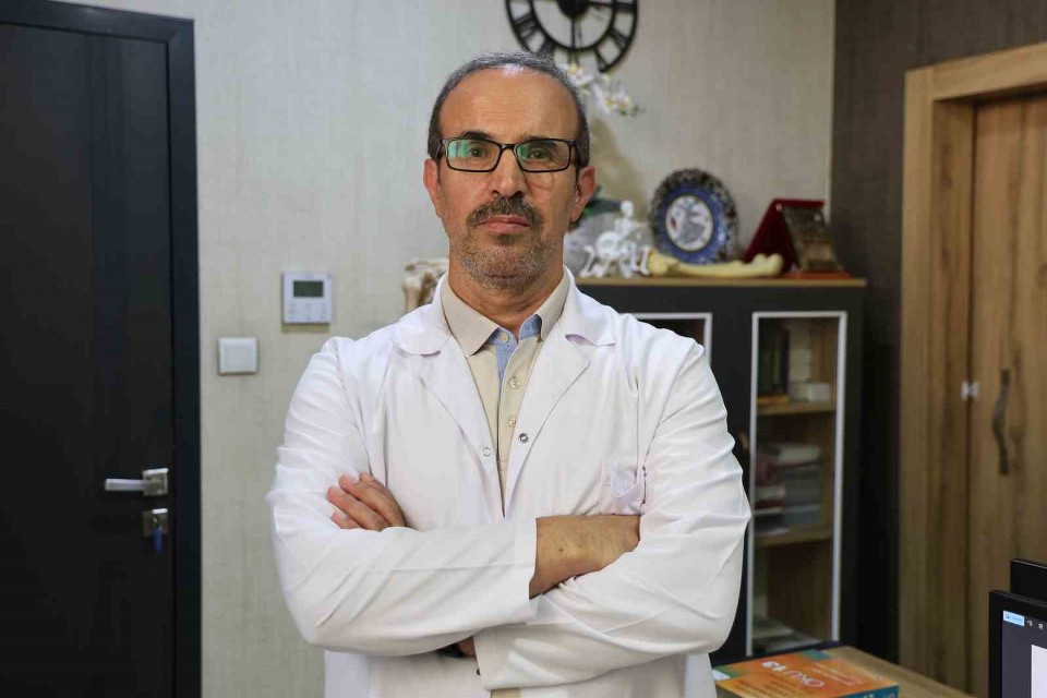Ortopedi Uzmanı Dr. Ayhan:” Çocuklarda düztabanlık yüzde 90 oranında geçicidir”