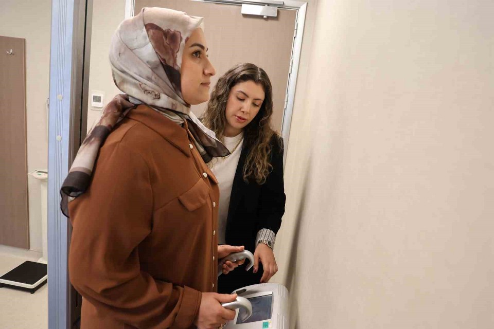 Harfiyen uyguladığı diyetle hem ameliyat olmaktan hem de 47 kilodan kurtuldu