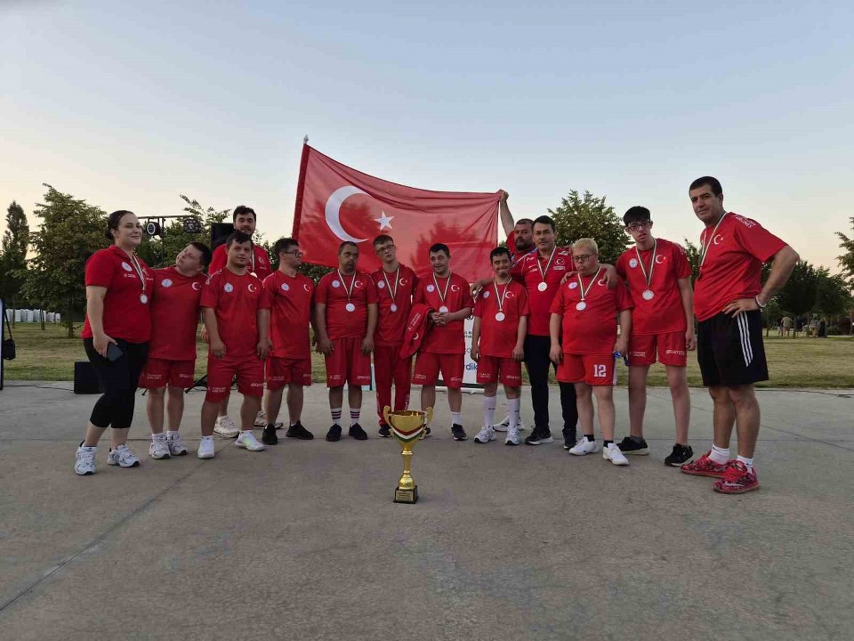 Down Sendromlu Basketbol Milli Takımı, dünya ikincisi oldu