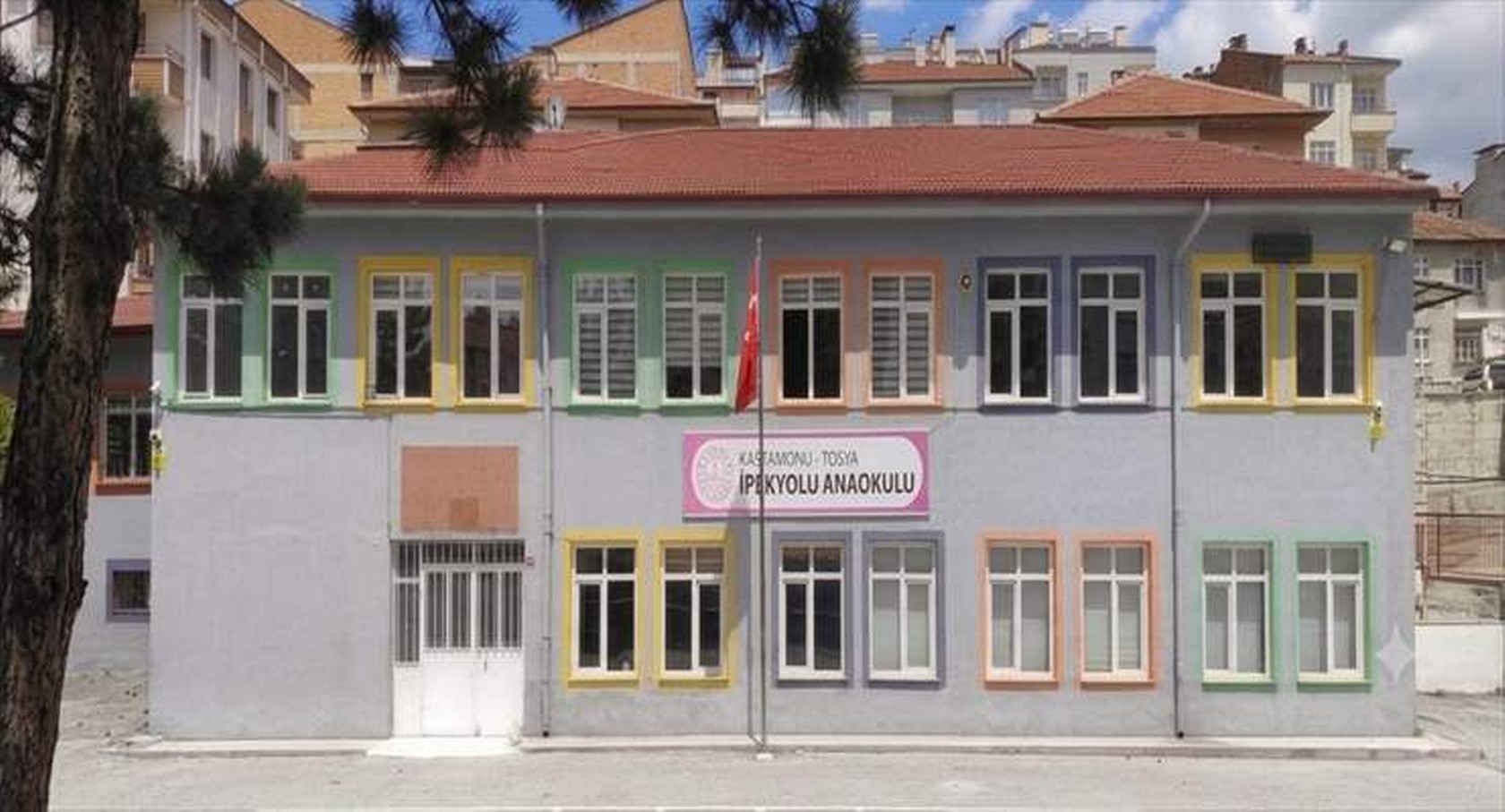Tosya’da yeni anaokulu eğitim öğretim yılına hazır