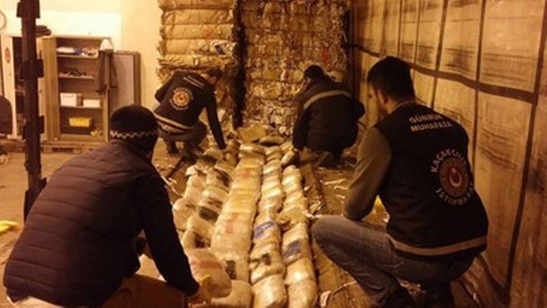 Edirne İpsala Gümrük Kapısı’nda 4,3 ton uyuşturucu ele geçirildi