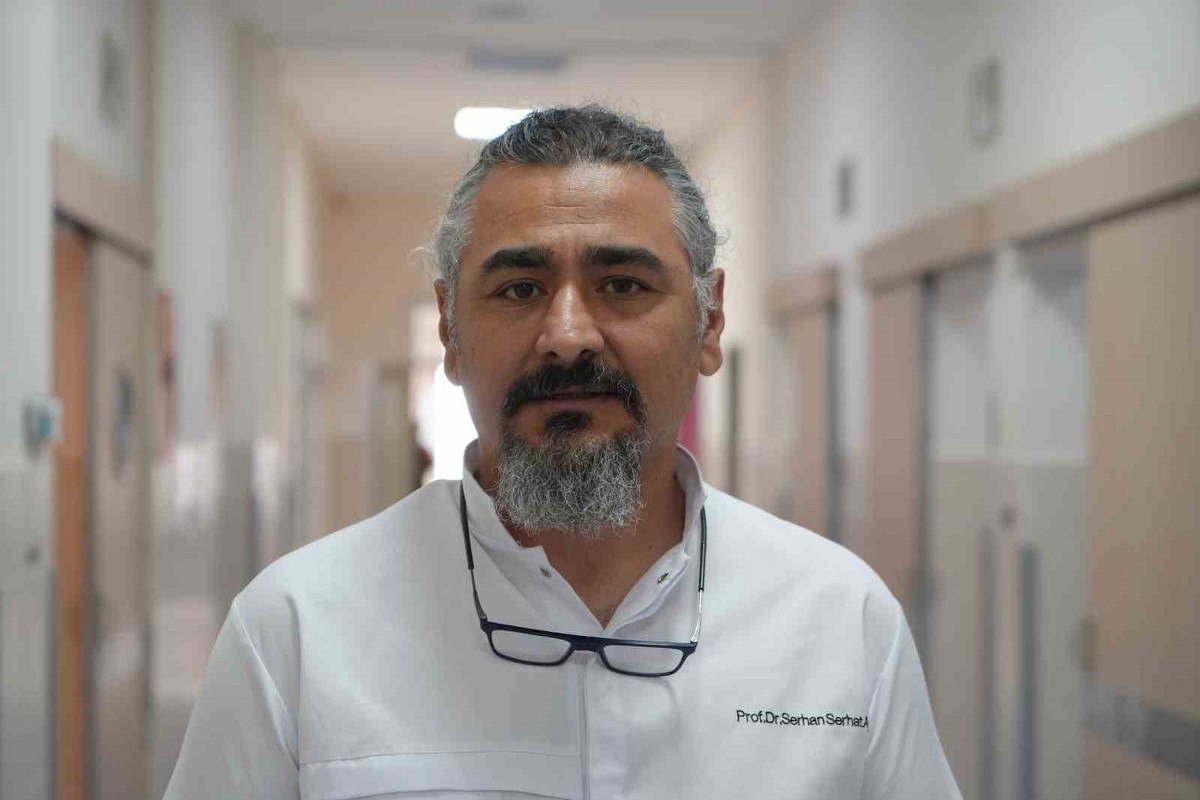 Asfalt patileri yakıyor, pisi pisi otu tehlike saçıyor: Uzmanından sıcak hava uyarısı