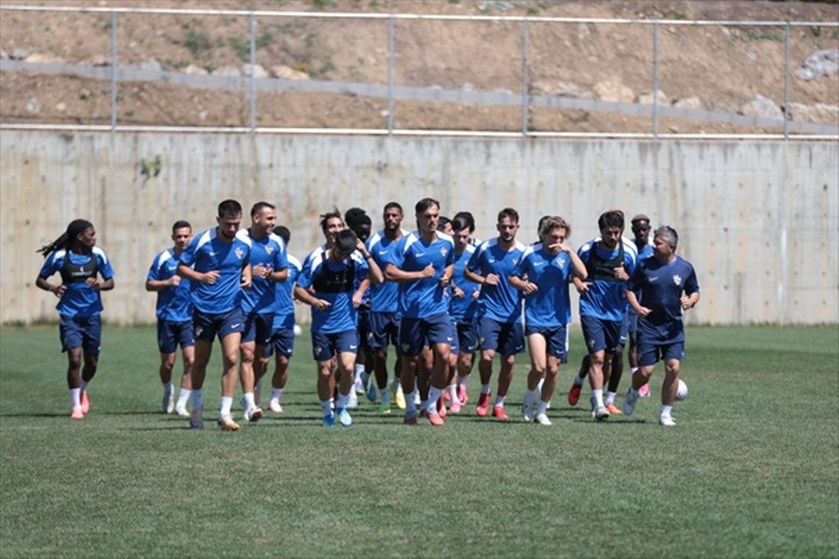 Eyüpspor, sezona Bolu’da hazırlanıyor