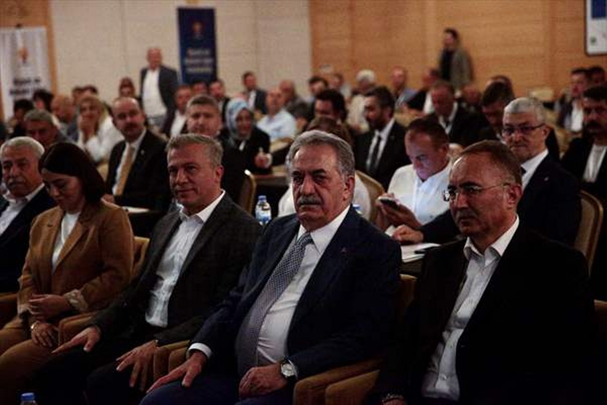 AK Parti Genel Başkan Yardımcısı Yazıcı, Bolu’da konuştu: