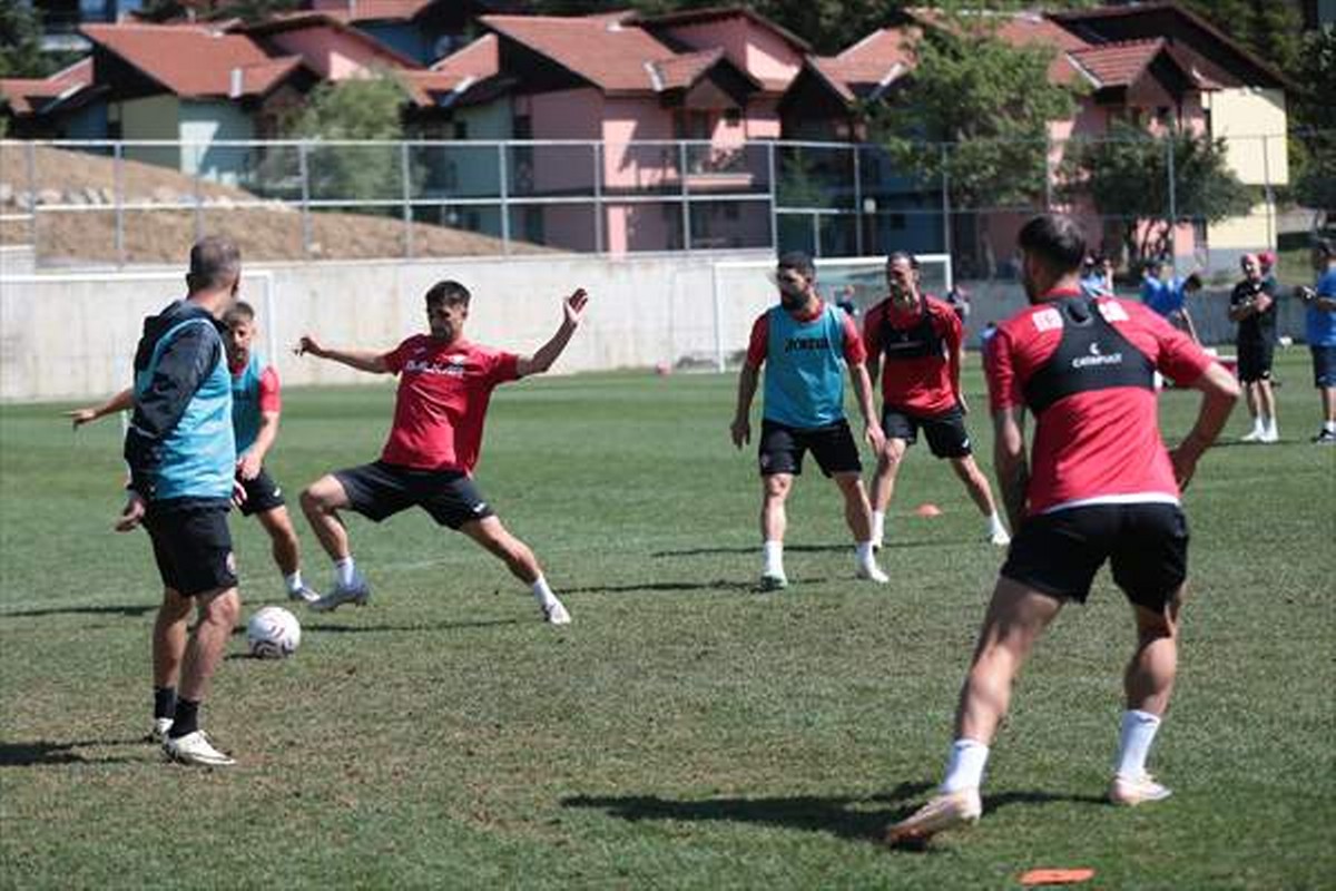 Arca Çorum FK, yeni sezon hazırlıklarını Bolu’da sürdürüyor