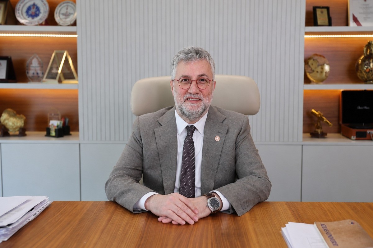 Prof. Dr. Ersoy Kocabıçak: “Beyin sağlığını korumak, hastalıkları tedavi etmek kadar önemli”