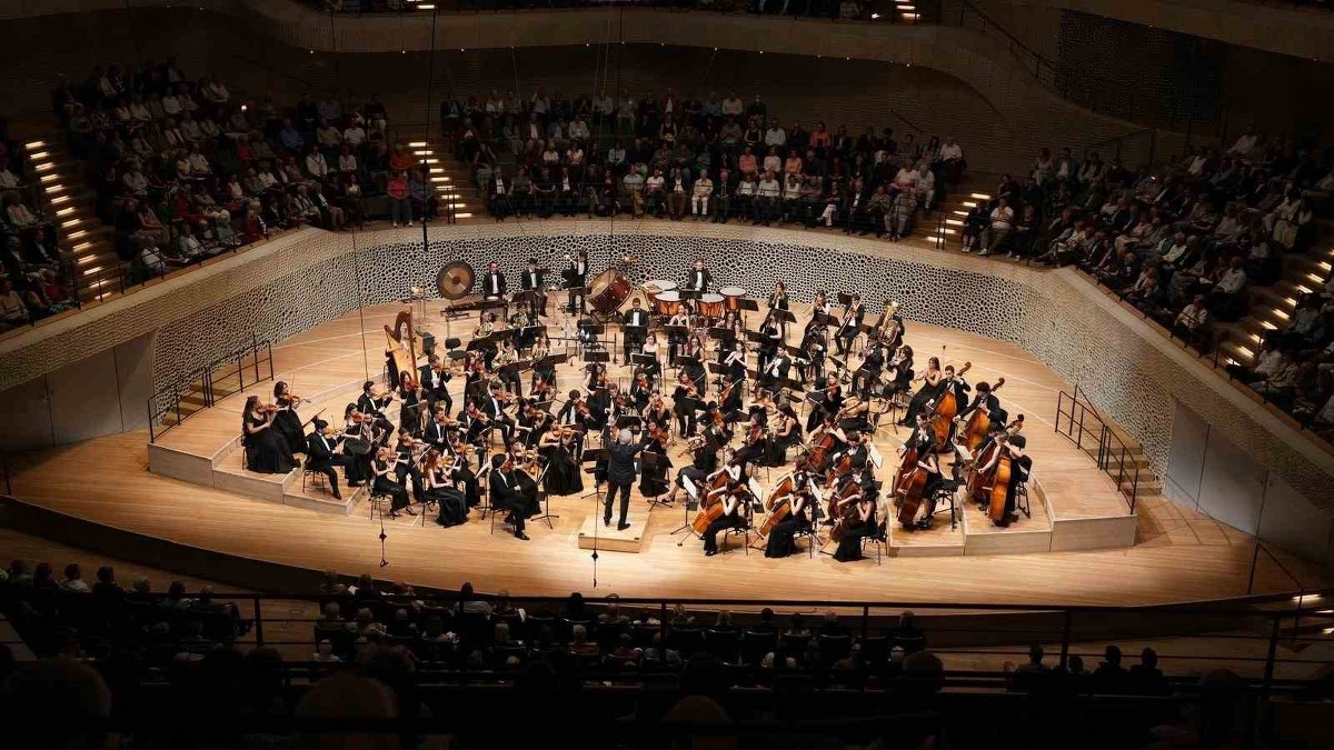 Türkiye Gençlik Filarmoni Orkestrası 20’nci yılını “Müziğin Sihri” turnesiyle kutluyor