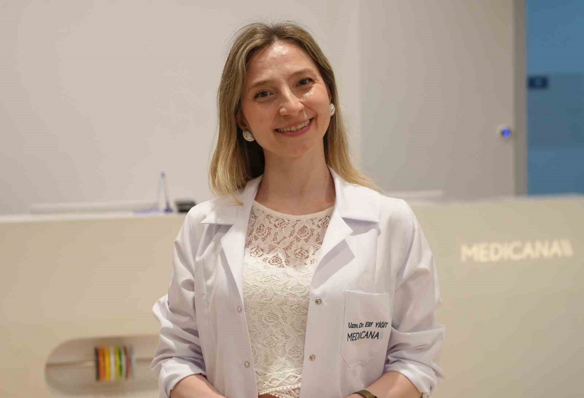 Anne sütü, bebeğin karşılaştığı mikroplarla savaşıyor