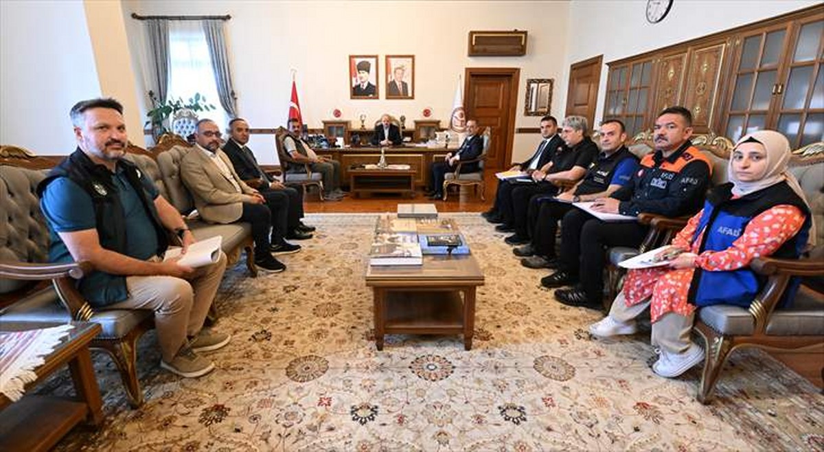 Kastamonu’da etkili olması beklenen kuvvetli yağışlara karşı tedbirler görüşüldü