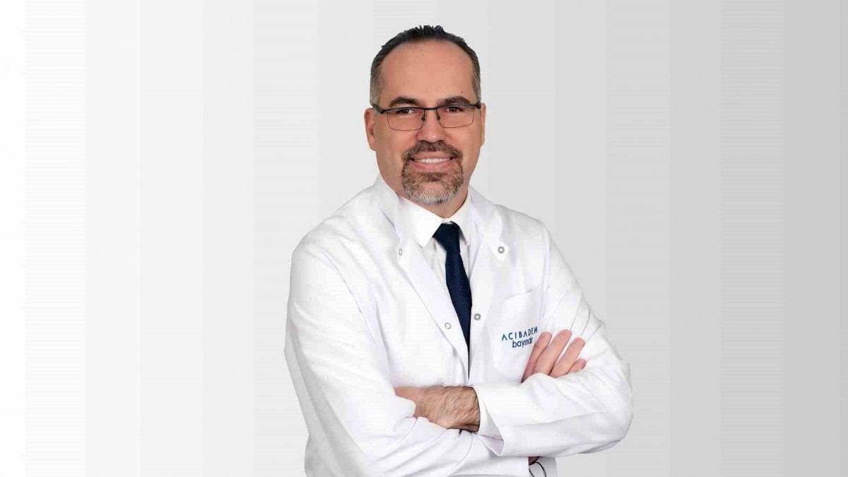 Acıbadem Kadın Hastalıkları ve Doğum Uzmanı Dr. Ertan Öztürk: “35 yaşın altındaki kadınlarda gebelik oluşmuyorsa değerlendirme yapılmalıdır”