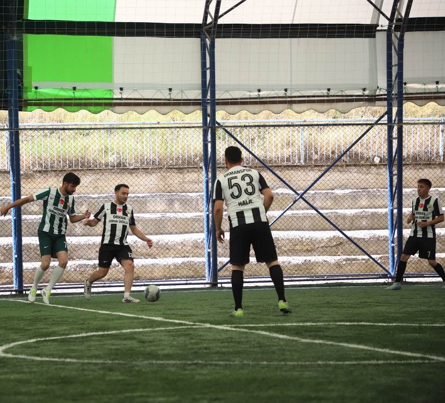 Ovacık’ta Kurumlar Arası Futbol Turnuvası Sona Erdi